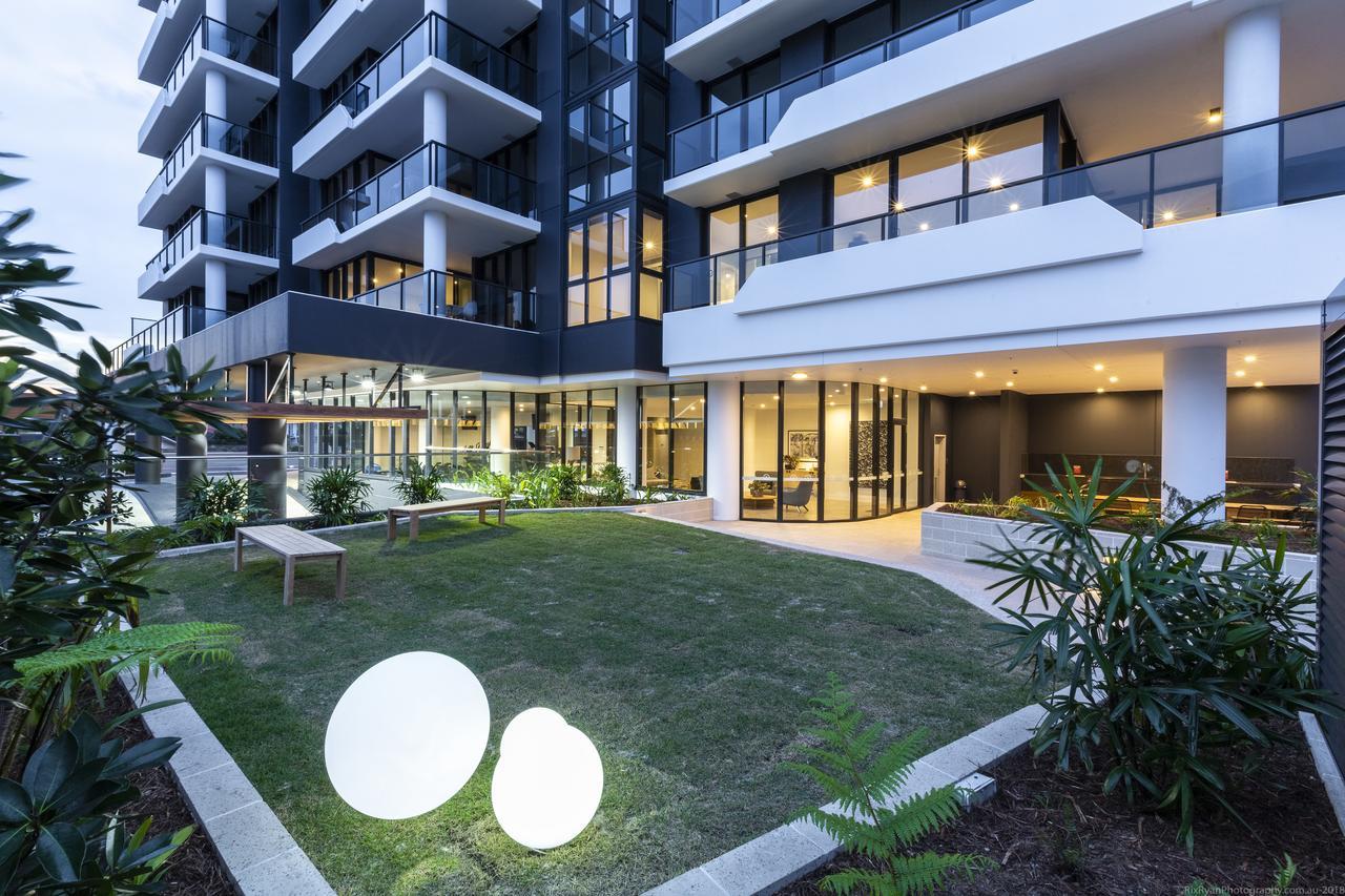 Boardwalk Burleigh Beach - Official Gold Coast Exterior foto